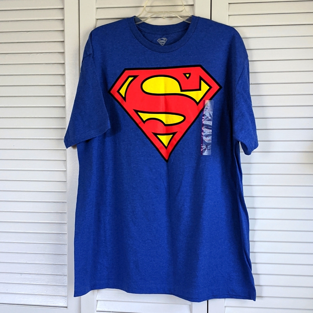 XL Men's Comic Tee -athletic fit Tshirt
